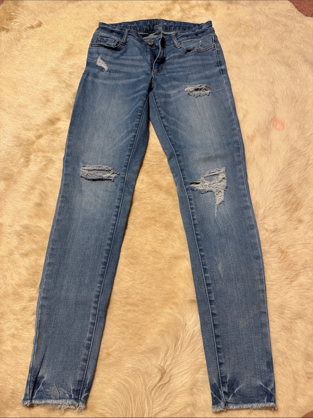 a.n.a Women's Distressed Skinny Jeans - Medium Blue